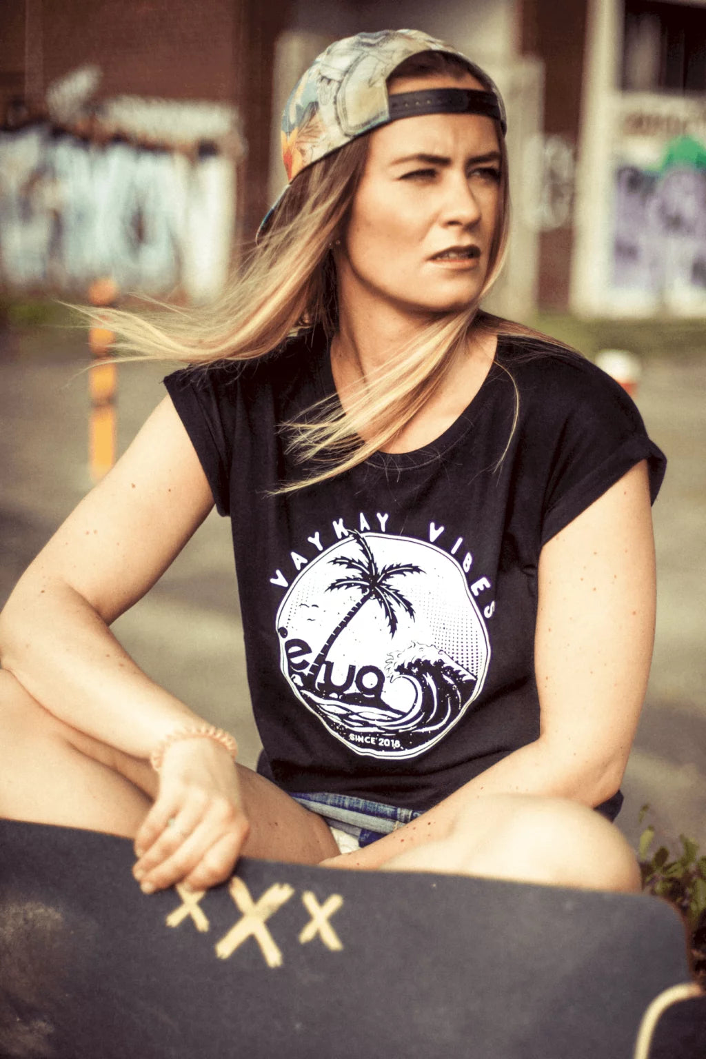 elua - Shirt - island // girls