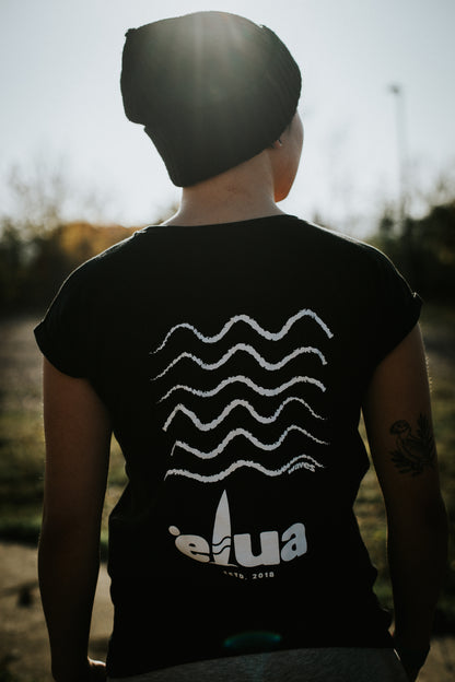 elua - Shirt - waves // girls